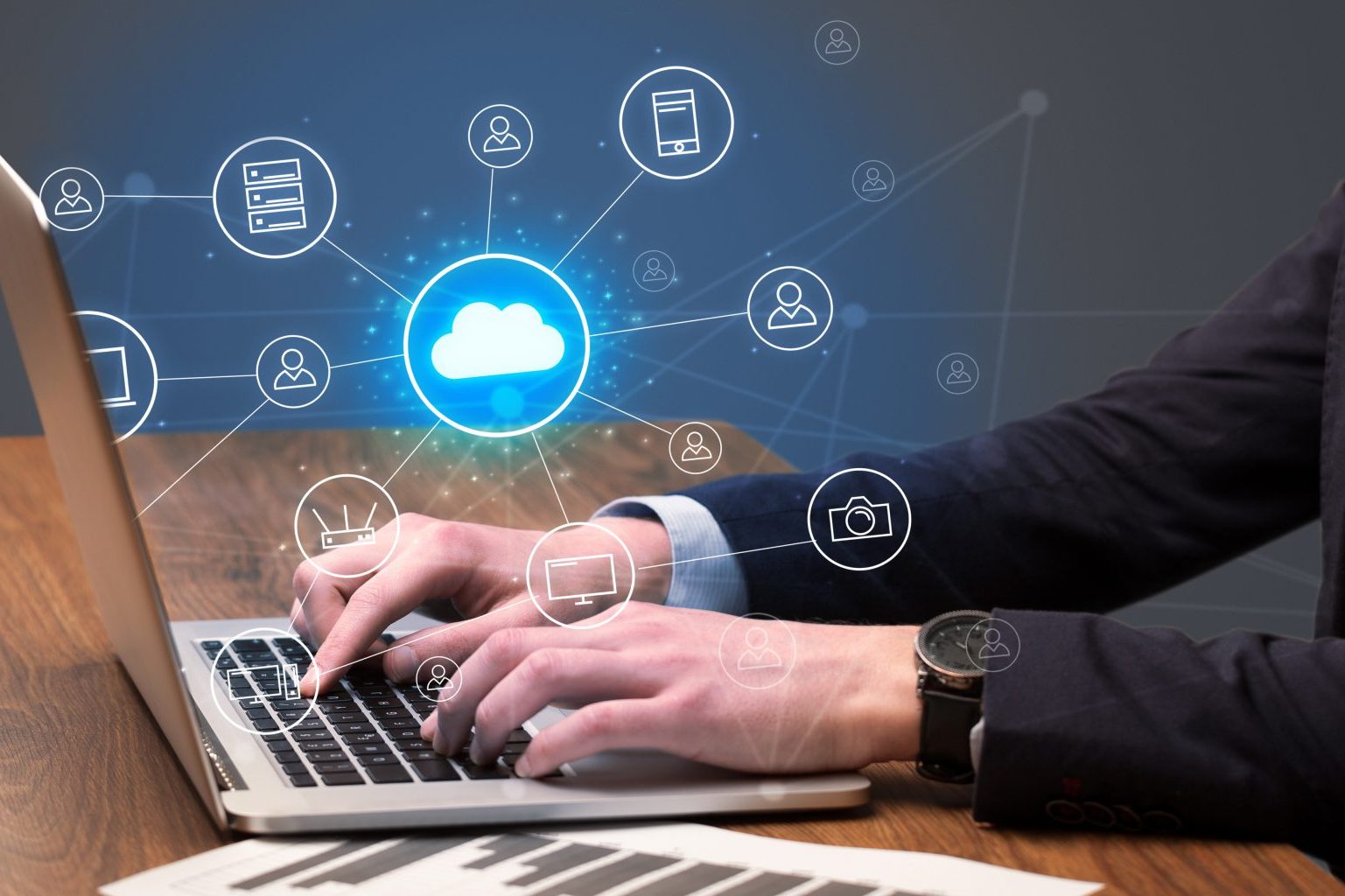 cropped-cloud-with-laptop.jpg multi channel call center